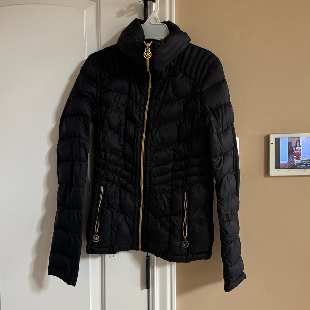 Black Michael Kors puffer jacket